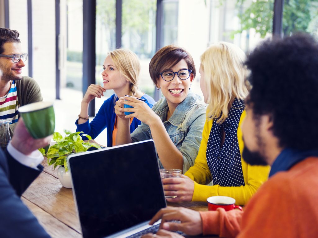 A importância da representatividade feminina no setor de Data Centers