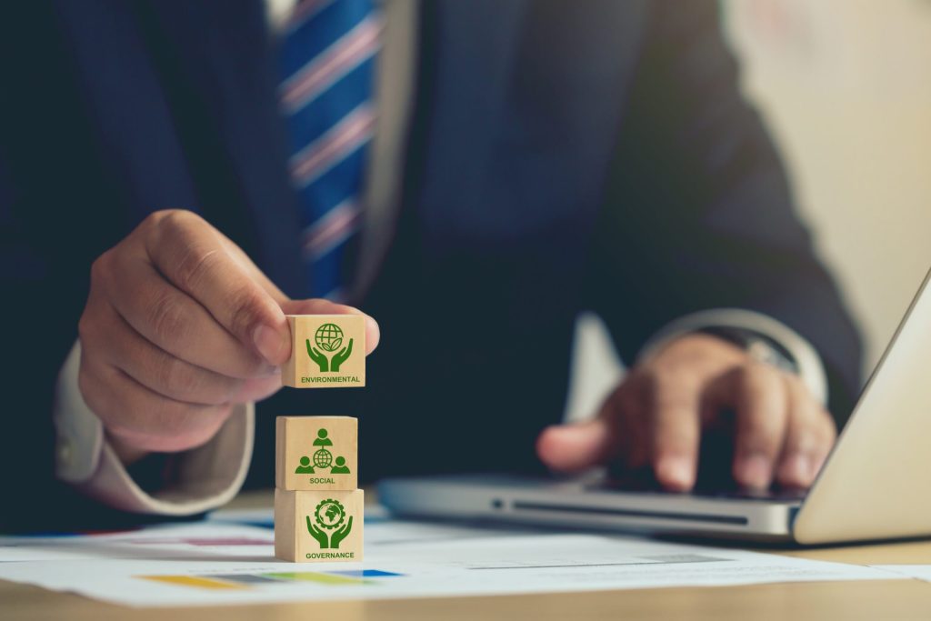 Entenda como o ESG advocacy potencializa a sustentabilidade corporativa na era digital