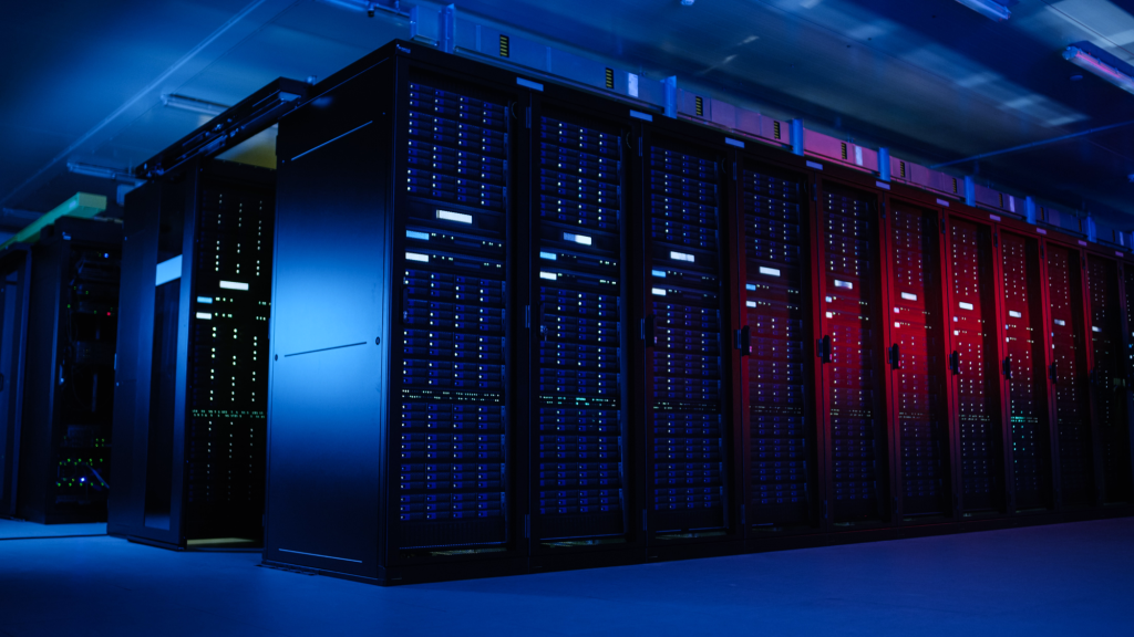 Como o colocation ajuda a reduzir custos e a aumentar a disponibilidade de TI